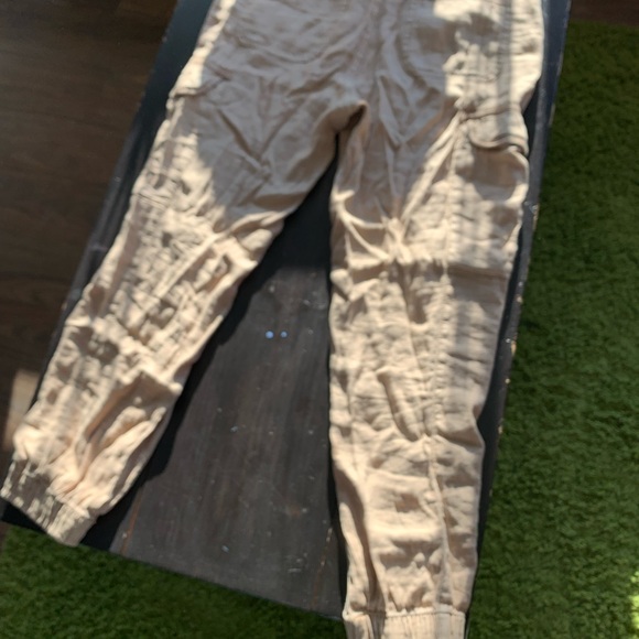 American Eagle Hi-rise - Picture 8 of 10